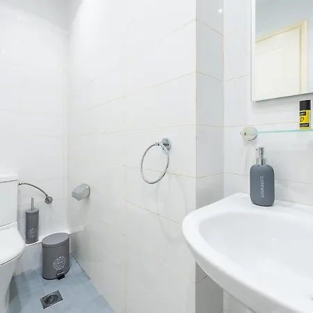 Adelos Luxury Villa-Maisonnete With Pool In Elliniko Athens