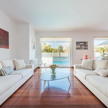 Villa Adelos Luxury Villa-Maisonnete With Pool In Elliniko Athens Alimos
